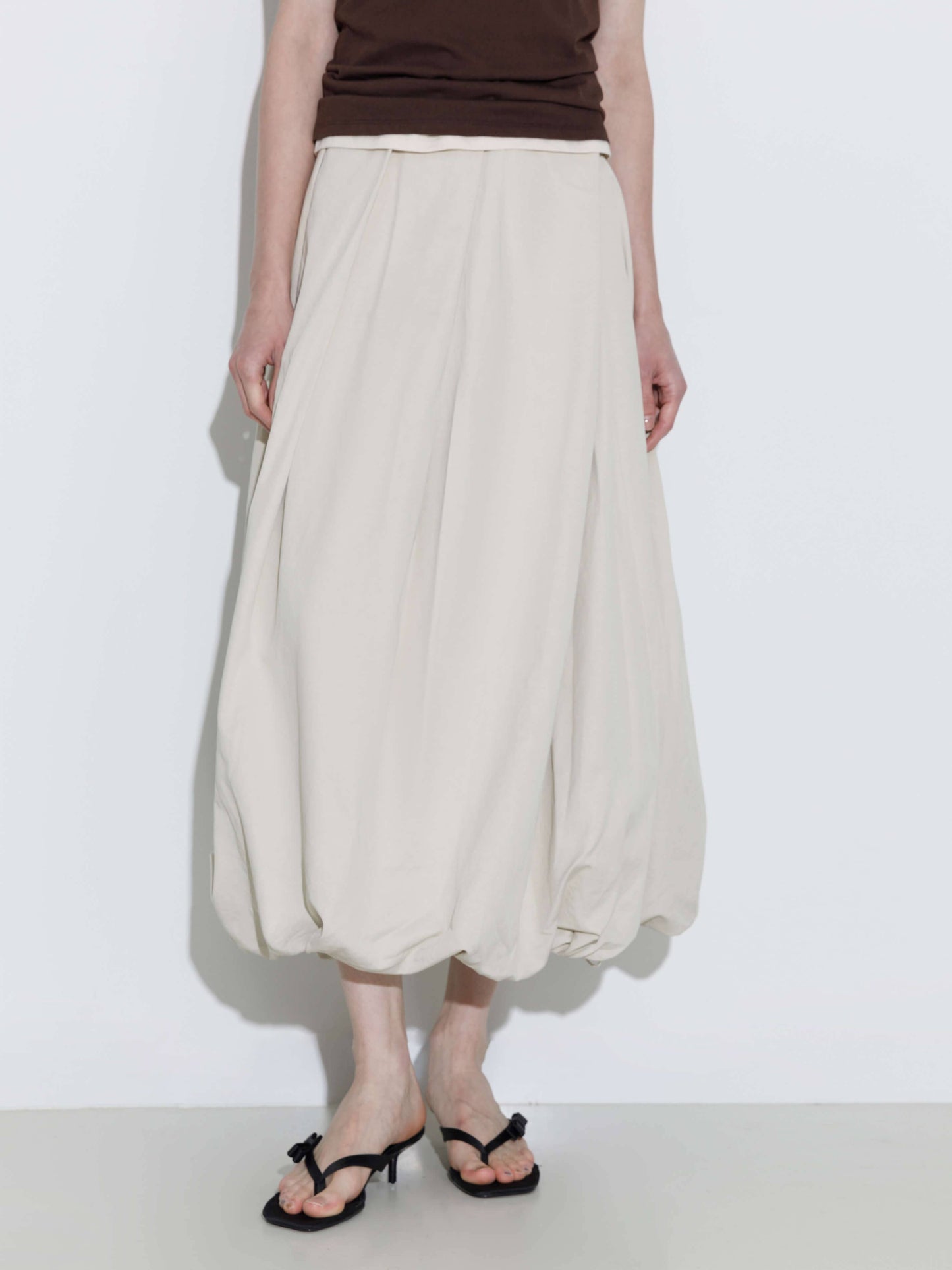 Cloud Midi Skirt: Beige / S
