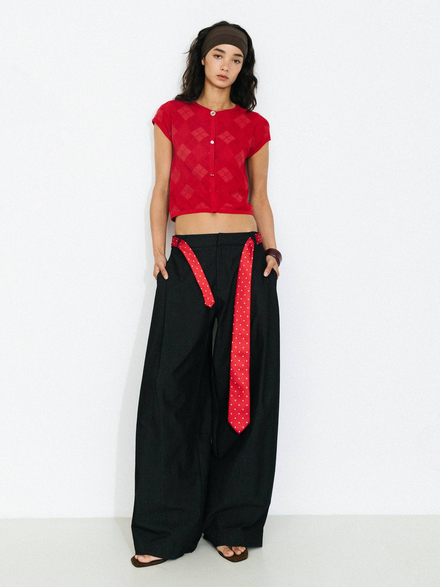 Cropped Knit Short-Sleeve Cardigan: Red / UN