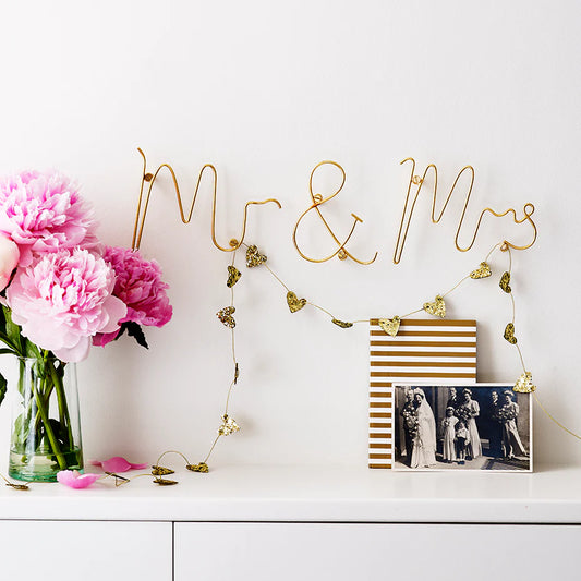 Mr & Mrs Wire Word Gold