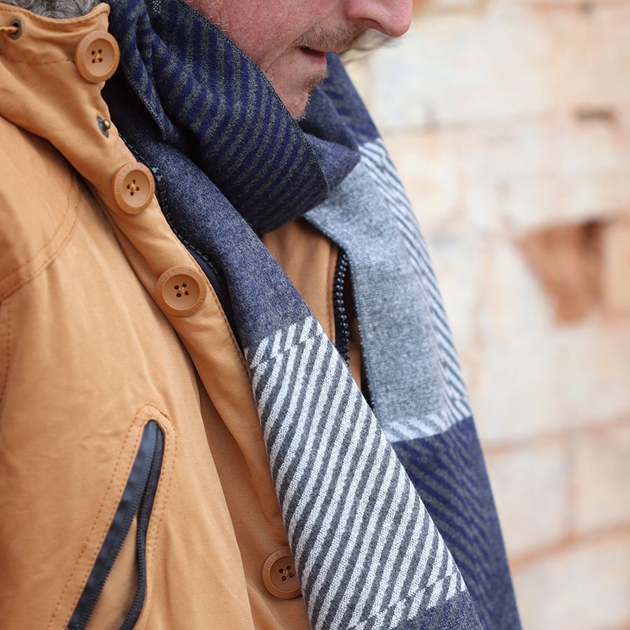 GREY/BLACK HERRINGBONE PLAID MENS SCARF