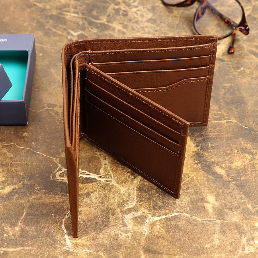 Tan Bi Fold Leather Wallet