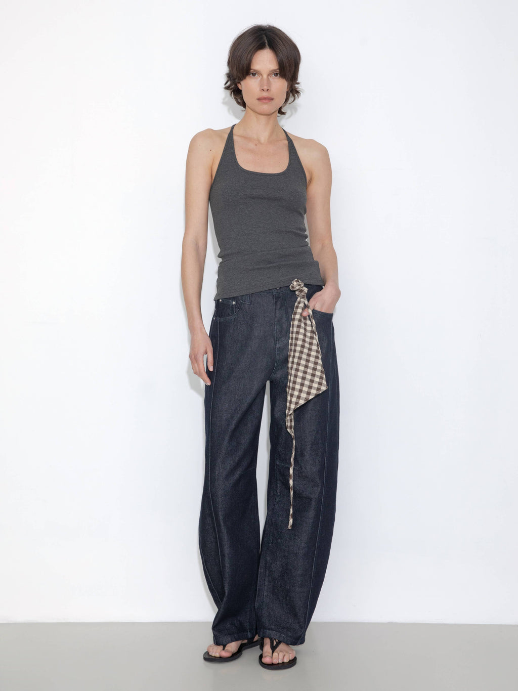Panelled Loose-Fit Wide-Leg Tapered Jeans: Navy / M