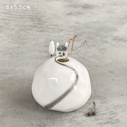 Hill house vase-Medium round