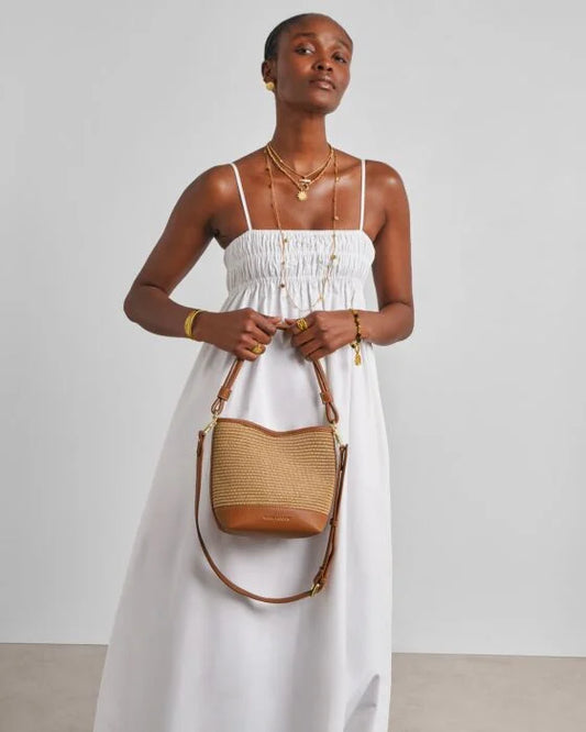 SORRENTO BUCKET BAG | Natural Raﬃa and Cognac
