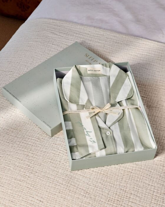 GIFT BOXED PYJAMA SET | Green Mist / Off White medium