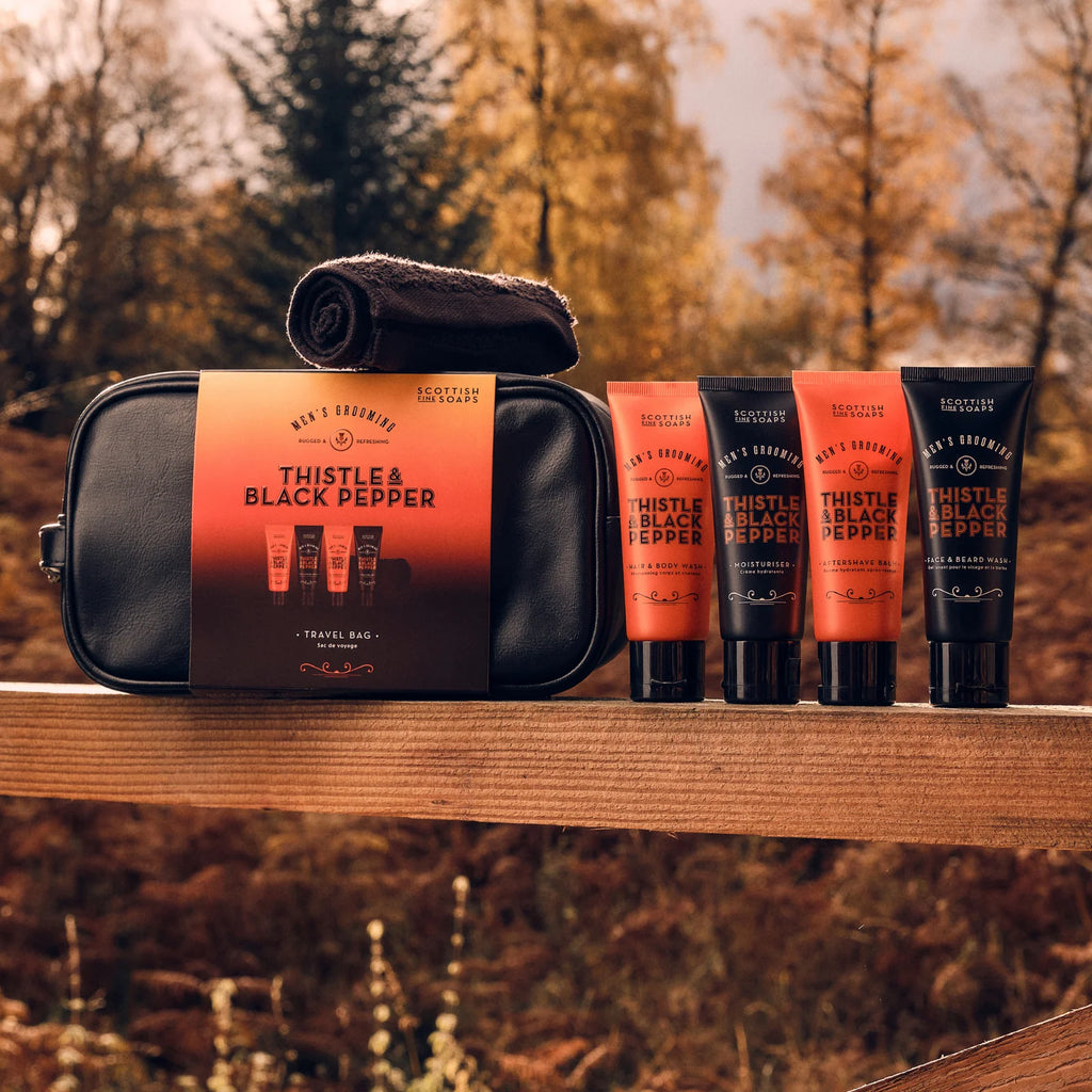 Thistle travel bag