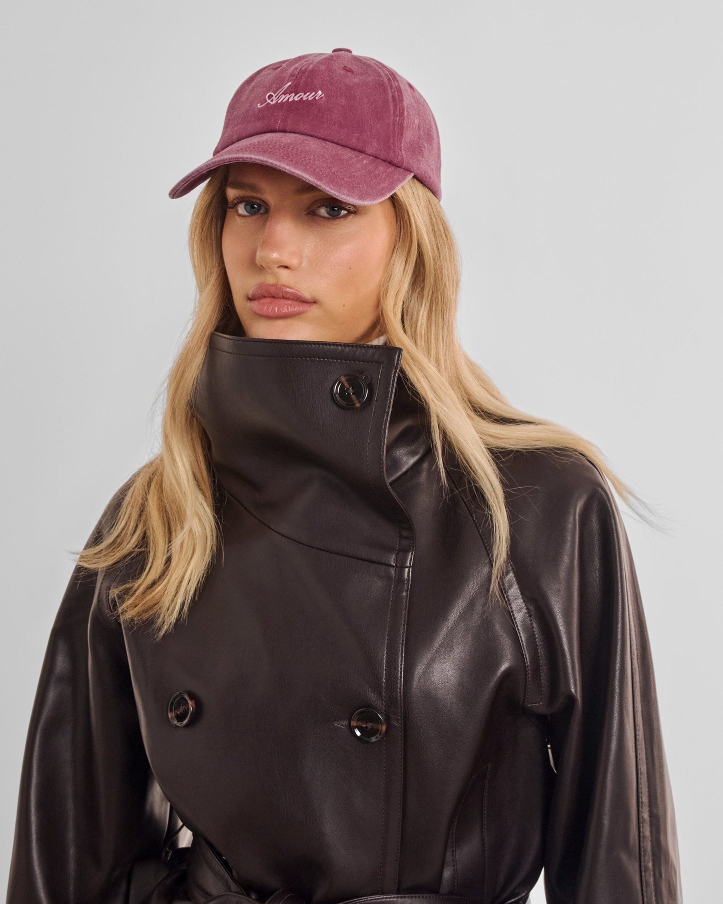 EMBROIDERED CAP AMOUR ROSE PINK