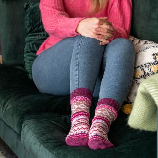 PINK & RASPBERRY NORDIC DESIGN WOOL BLEND COSY SOCKS