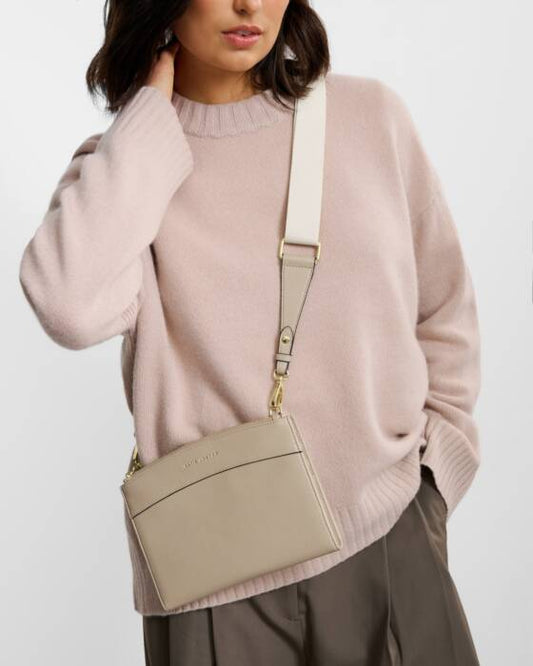 TRAVEL ORGANISER CROSSBODY | LIGHT TAUPE
