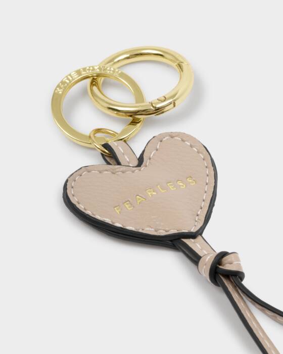 BAG CHARM FEARLESS LATTE