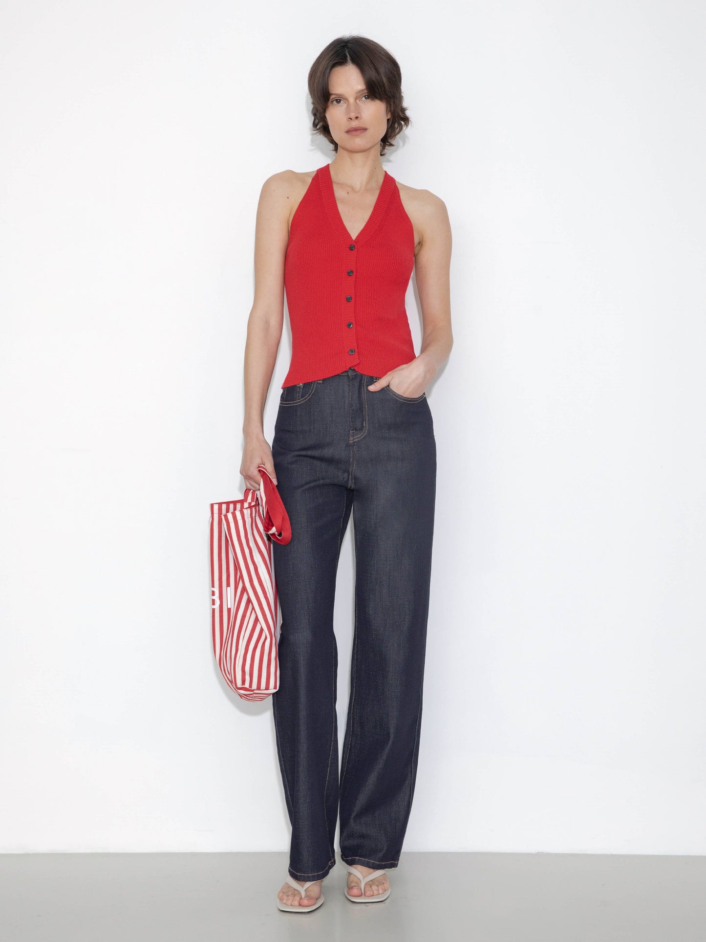 Halter Neck Off-Shoulder Cardigan Vest: Red / M